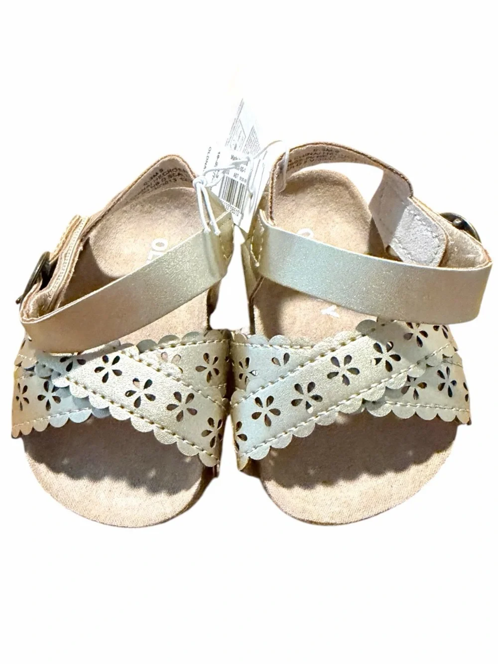 NWT Old Navy Baby Girl Gold Perforated Scallop Sandals 0-3 months